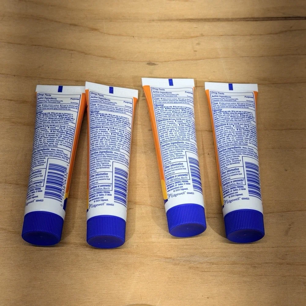 4 x Banana Boat Sunscreen Sport SPF 30, 1 fl oz each, travel size NEW, Exp 02/28